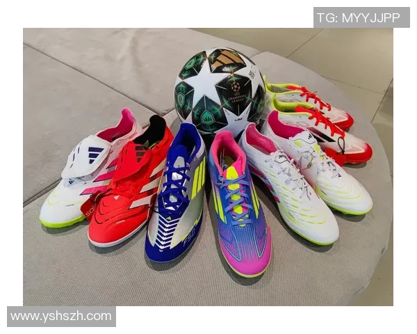 卡通足球明星与其独特足球鞋的精彩图片展示与分析